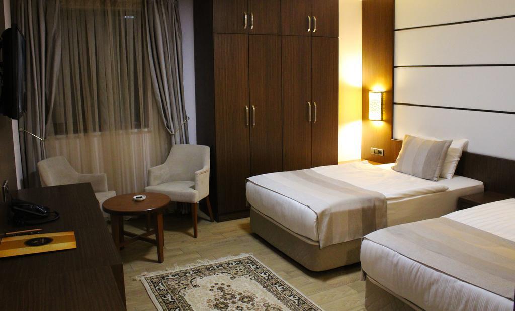 Safa Royal Museum Hotel Konya Bagian luar foto