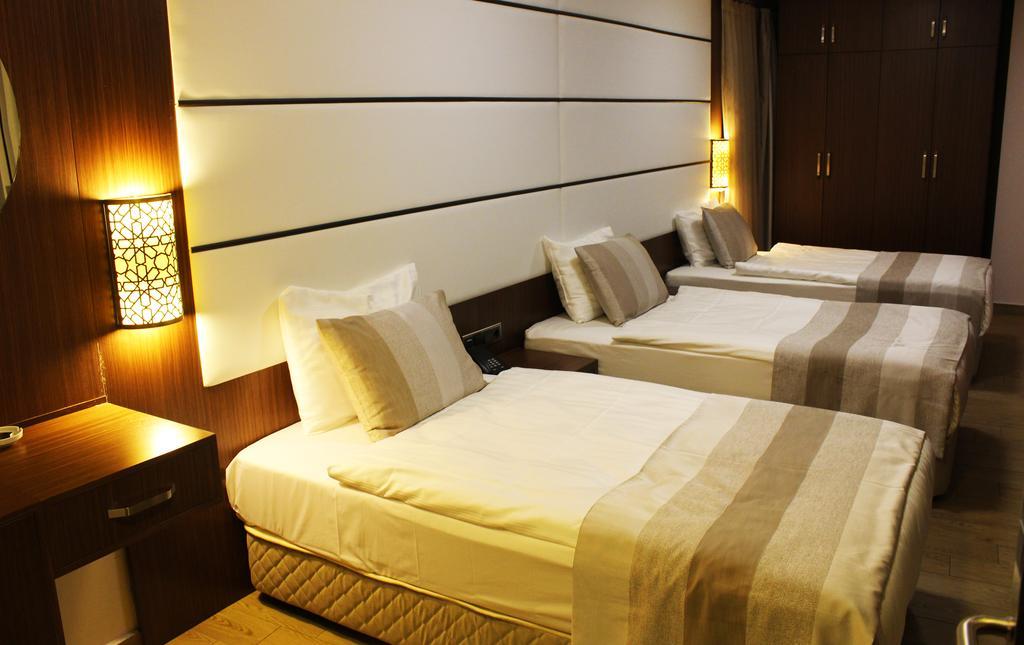 Safa Royal Museum Hotel Konya Bagian luar foto