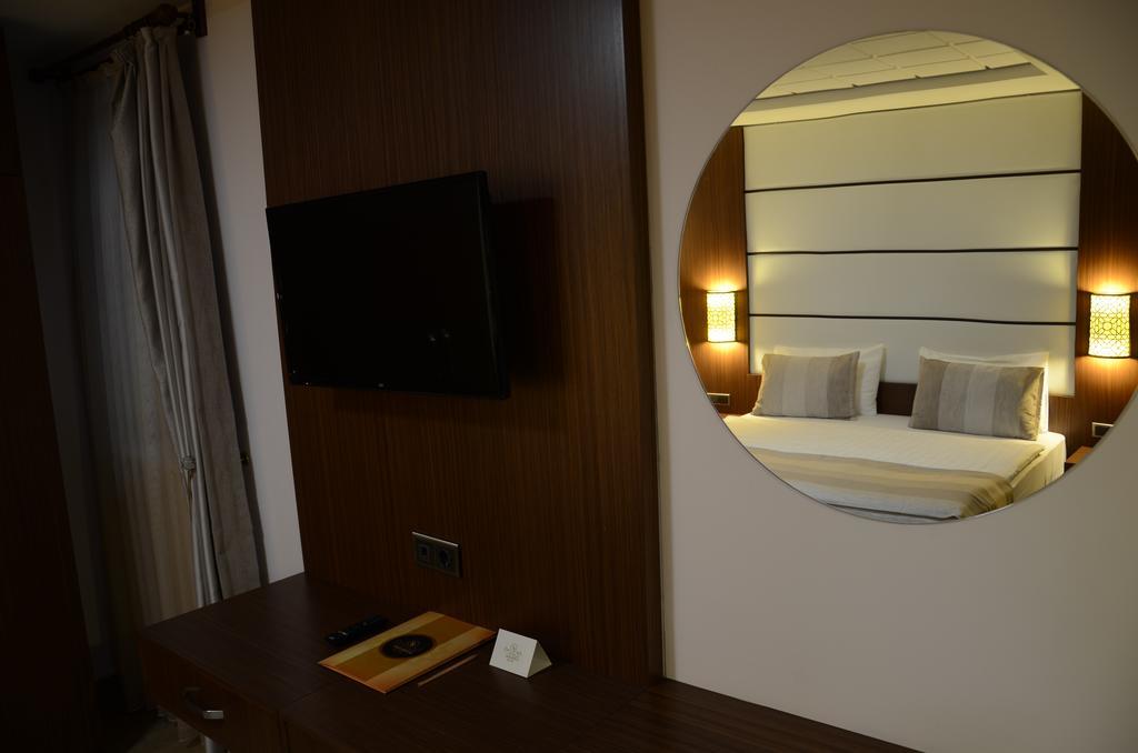 Safa Royal Museum Hotel Konya Bagian luar foto