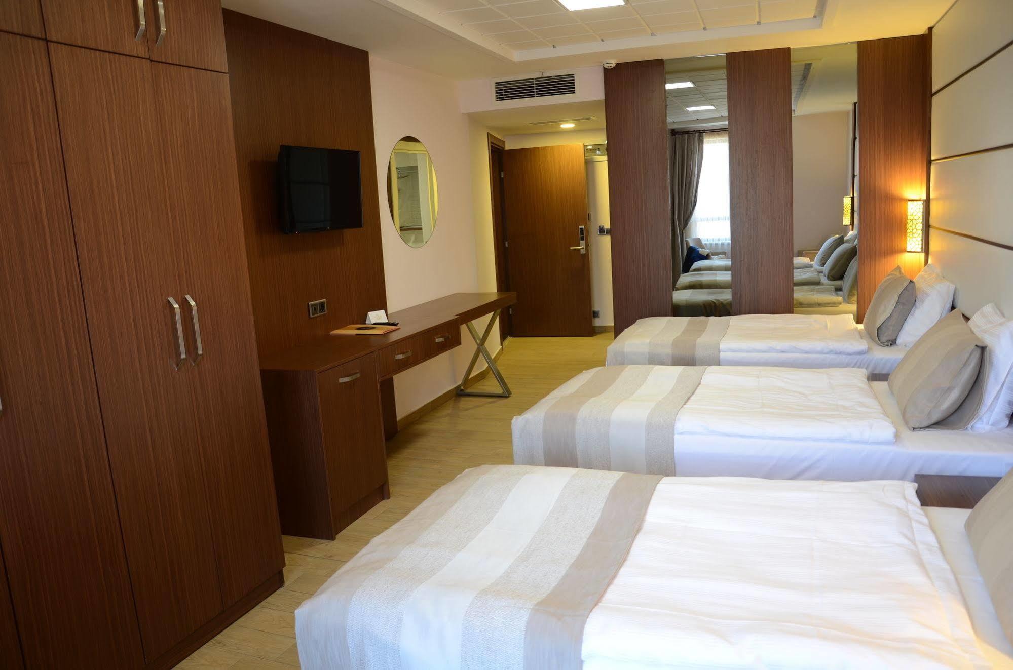 Safa Royal Museum Hotel Konya Bagian luar foto