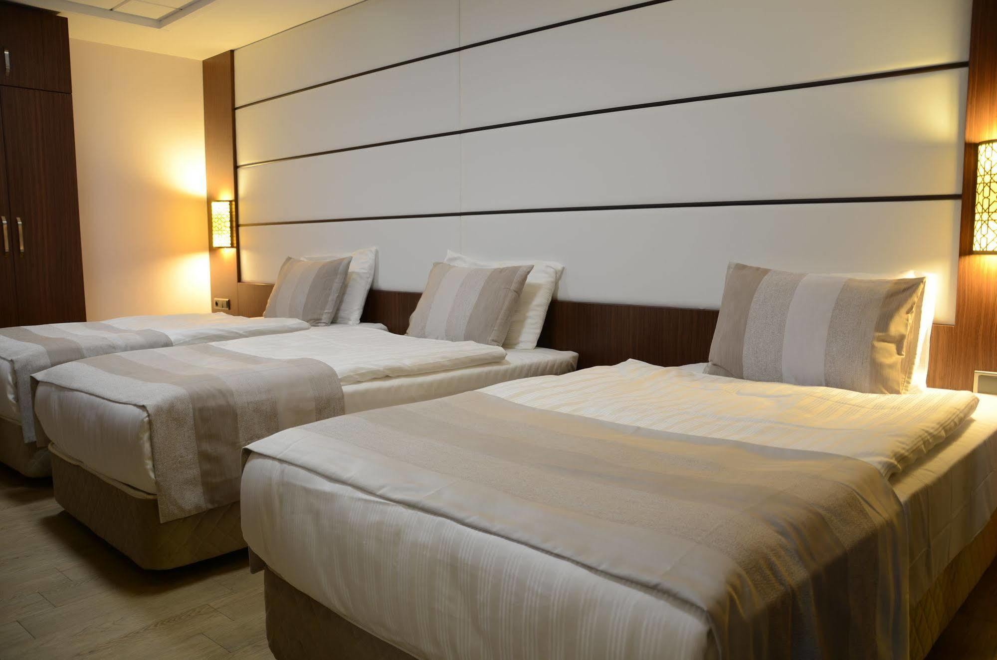 Safa Royal Museum Hotel Konya Bagian luar foto