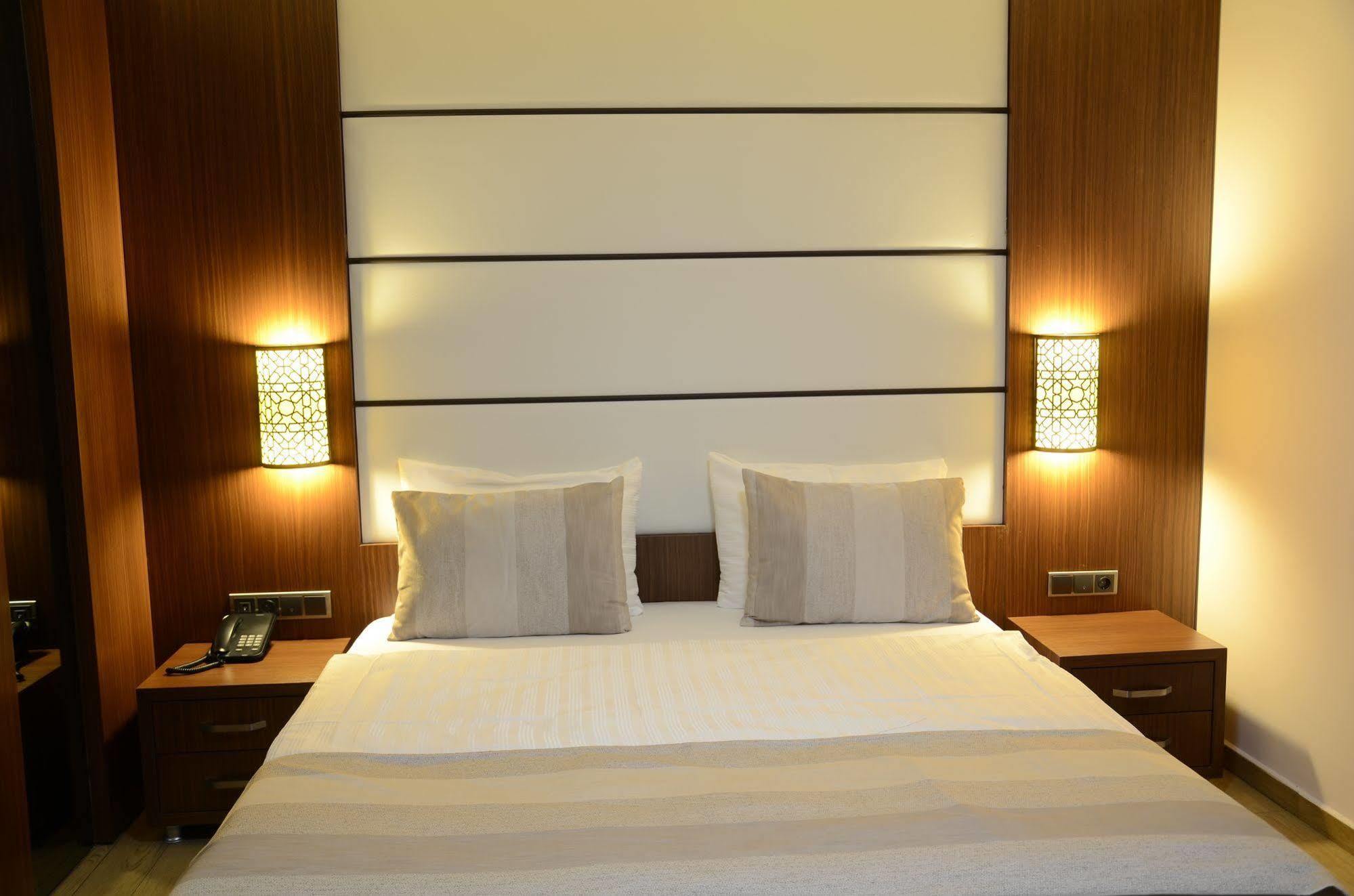 Safa Royal Museum Hotel Konya Bagian luar foto